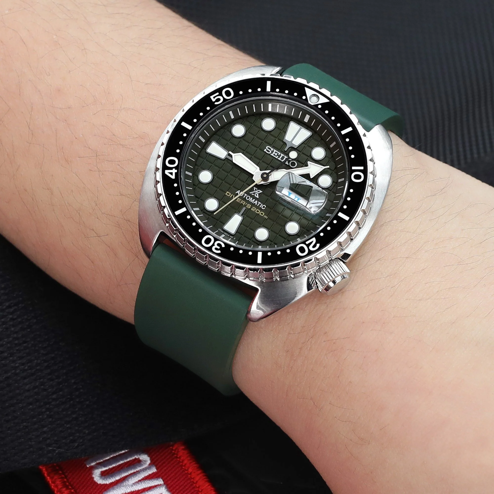 20mm or 22mm Straight End Emerald Green FKM Rubber Quick Release Watch Band, Brushed - Image 5