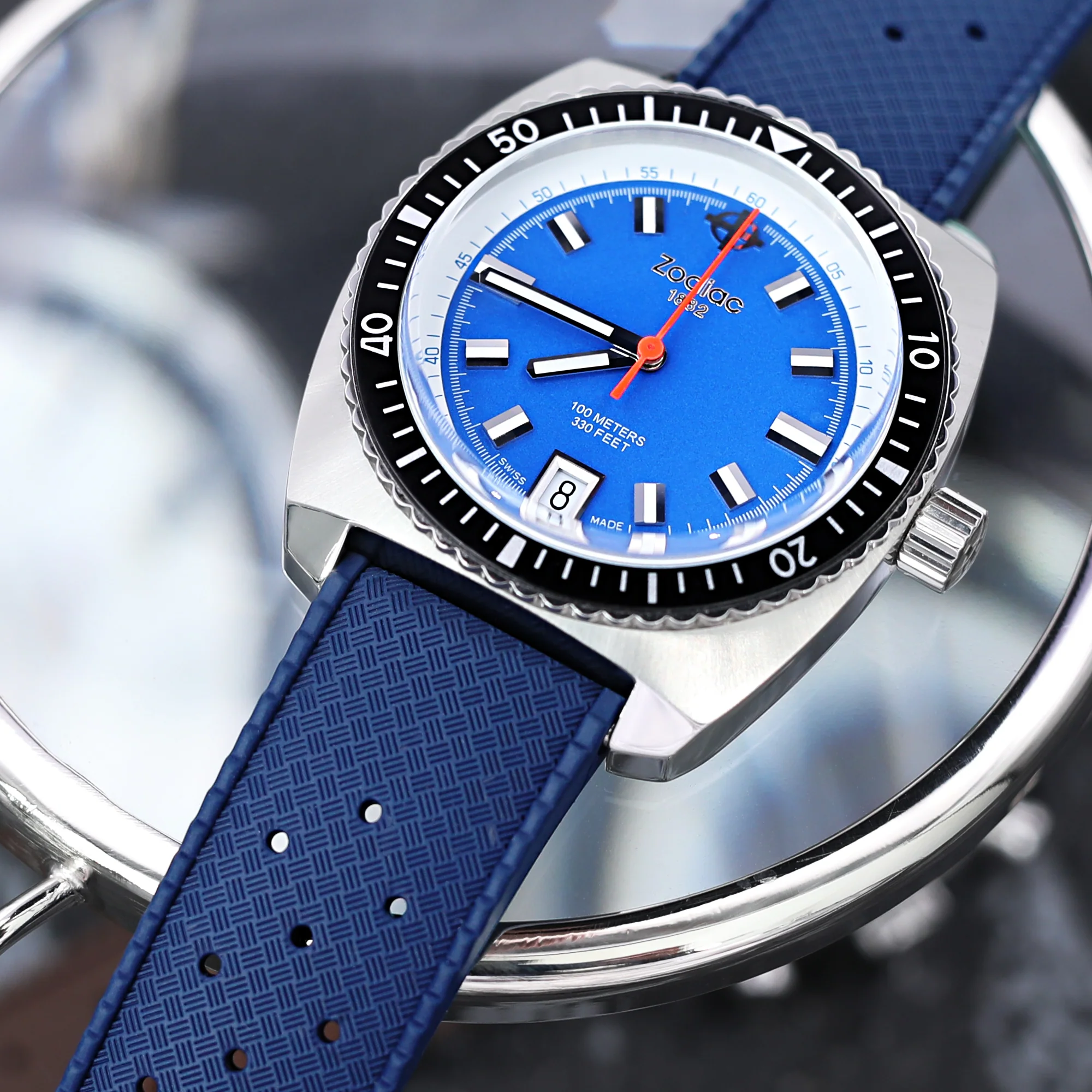 Blue Tropical-Style Quick Release FKM Rubber Strap 19mm - 22mm - Image 5